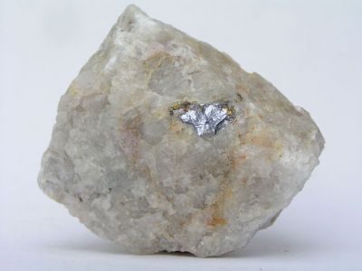Molybdenit, powellit, koechlinit - Vysoký kámen u Horního Slavkova